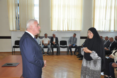 Pirallahıda səyyar qəbullar davam etdirilir