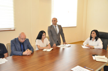 Pirallahı Rayon İcra Hakimiyyətində yeni tədris ili və  qarşıdan gələn əlamətdar tarixlərlə bağlı görüş keçirilib