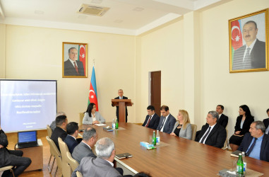 Pirallahı rayonunda  Dövlət idarəçiliyində, kütləvi informasiya vasitələrində Azərbaycan ədəbi dilinin düzgün tətbiq olunması məqsədilə maarifləndirmə tədbiri keçirilib