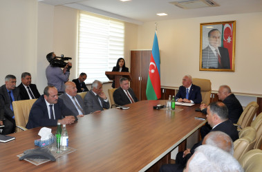“Konstitusiya və Suverenlik İli” çərçivəsində  “28 May – Müstəqillik Günü”nə həsr olunmuş dəyirmi masa keçirilmişdir