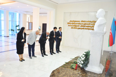 Dövlət qulluqçularının peşə bayramı günü qeyd edildi