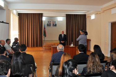 Pirallahıda səyyar qəbullar davam etdirilir