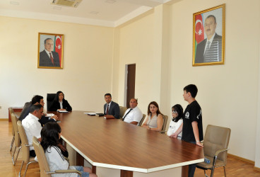 Pirallahı Rayon İcra Hakimiyyəti başçısının yanında Qəyyumluq və Himayəçilik Komissiyasının iclası keçirilib