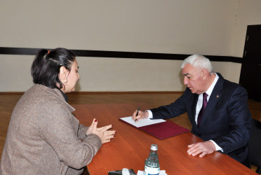 Pirallahıda səyyar qəbullar davam etdirilir