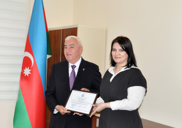 Pirallahı rayonunda “Şəhərsalma və Memarlıq İli” çərçivəsində  ağacəkmə aksiyası və “Heydər Əliyevin Azərbaycan memarlığında izi” başlıqlı elmi-praktik konfrans keçirilib