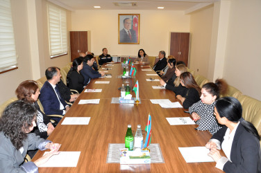 Pirallahı rayonunda “Gender bərabərliyi və qadın hüquqları:  Dayanıqlı inkişafa aparan yol” mövzusunda maarifləndirici tədbir keçirilib