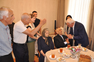 Pirallahı rayonunda yaşlı nəslin nümayəndələri diqqət və qayğı ilə əhatə olunurlar