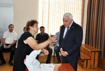 Pirallahı rayonunda səyyar qəbullar davam etdirilir