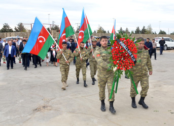 Antiterror əməliyyatları zamanı şəhid olmuş kiçik leytenant Tural Cahangirovun əziz xatirəsinə həsr olunmuş anım mərasimi keçirilmişdir