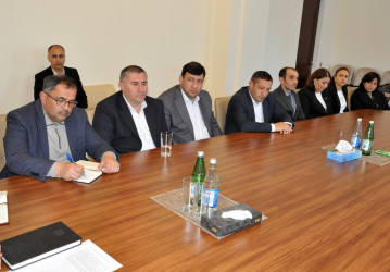 Rayon ərazisində fəaliyyət göstərən təhsil, mədəniyyət və idman müəssisələrinin rəhbərləri ilə görüş keçirilib