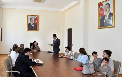 Pirallahı Rayon İcra Hakimiyyəti başçısının yanında Qəyyumluq və Himayəçilik Komissiyasının iclası keçirilib