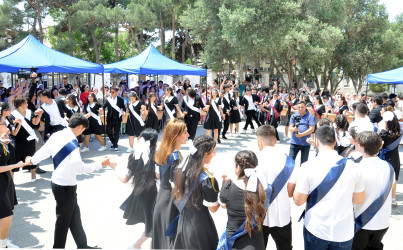 Rayonumuzda “Son zəng” tədbirləri təntənəli şəkildə qeyd olunmuşdur