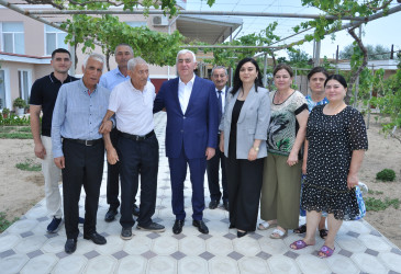 Pirallahı rayonunda yaşlı nəslin nümayəndələri diqqət və qayğı ilə əhatə olunurlar