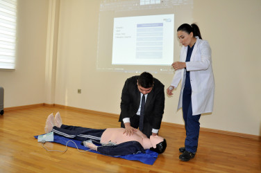 Pirallahı Rayon İcra Hakimiyyətinin əməkdaşları üçün  “Təməl həyat dəstəyi” təlimi keçirilmişdir