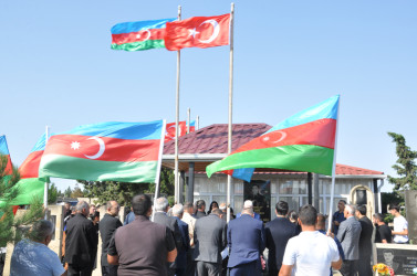 Antiterror əməliyyatları şəhidi Cahangirov Tural Qələmhüseyn oğlunun əziz xatirəsi yad edilib
