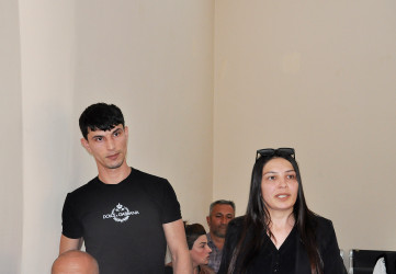 Pirallahıda səyyar qəbullar davam etdirilir