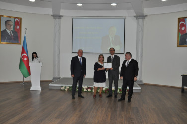 Pirallahıda “Konstitusiya və Suverenlik İli” çərçivəsində ağacəkmə aksiyası və  konfrans keçirilib