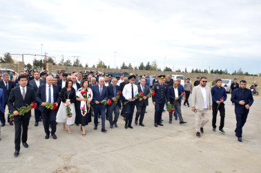 Antiterror əməliyyatları zamanı şəhid olmuş kiçik leytenant Tural Cahangirovun əziz xatirəsinə həsr olunmuş anım mərasimi keçirilmişdir