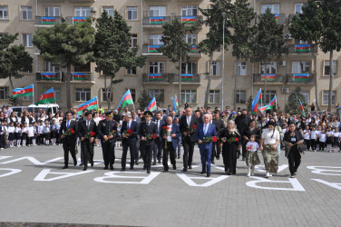 Pirallahı rayonunda “27 sentyabr-Anım günü”nə və 44 günlük Vətən müharibəsi şəhidlərinin əziz xatirəsinə həsr olunmuş rəsmi anım tədbiri keçirilmişdir